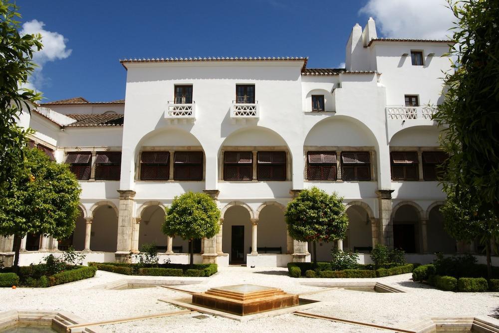 Pousada Convento De Vila Vicosa Екстериор снимка